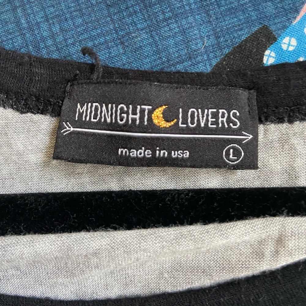 Simple tee - Picture 4 of 4